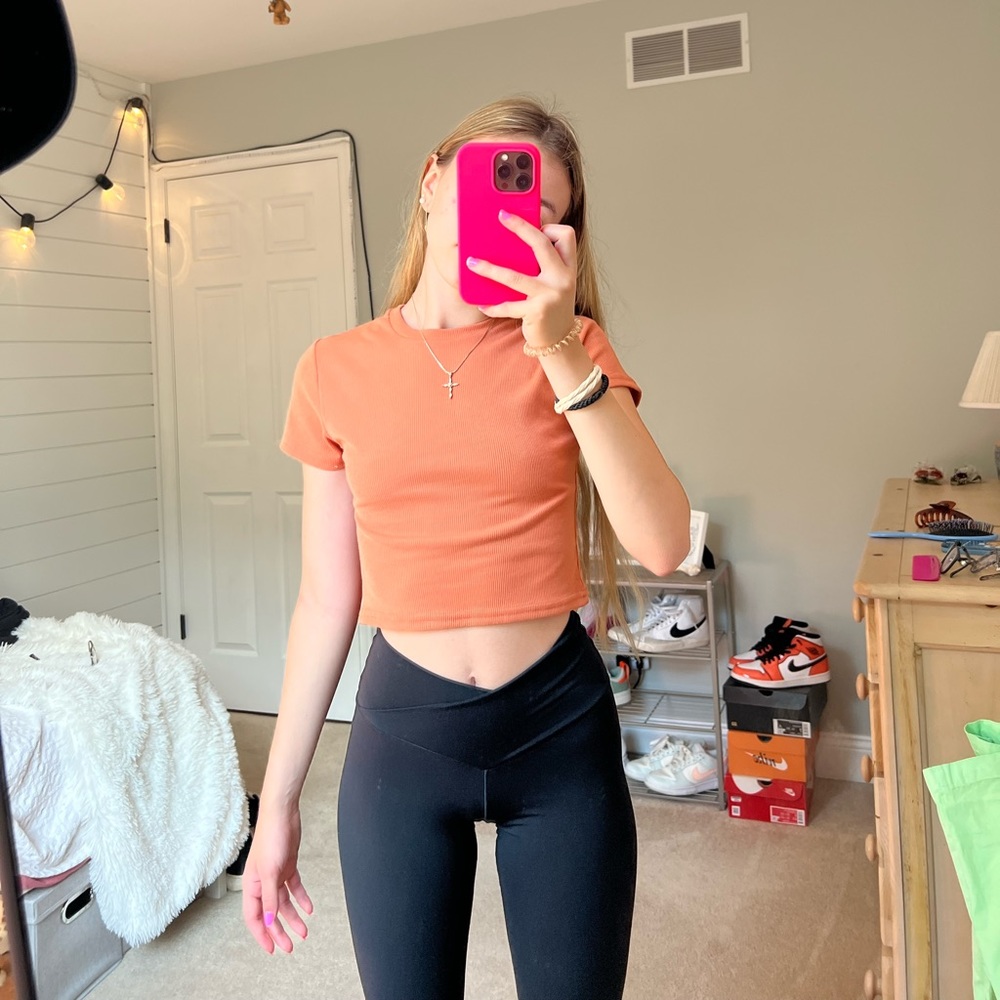 Burnt Orange Cropped T-shirt